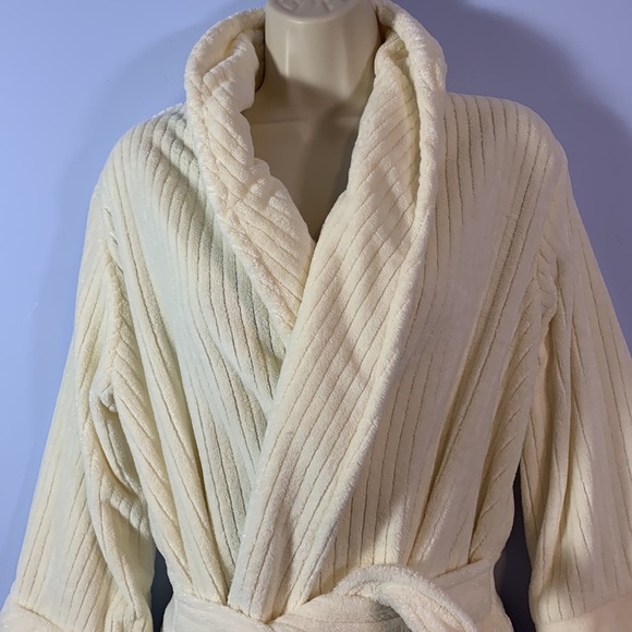 Soft surroundings cream ribbed belt soft fluffy cozy long robe dressing gown XS - Picture 2 of 11